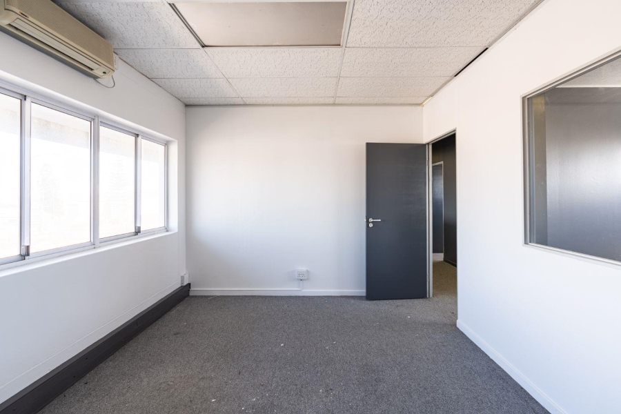 To Let commercial Property for Rent in Montague Gardens Western Cape